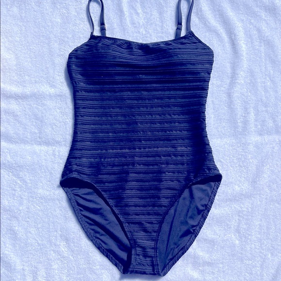 La Blanca Fluid Lines One Piece Swimsuit - NWOT Indigo Blue - Picture 6 of 13